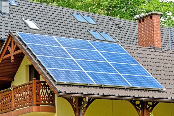 Top 3 solutii eficiente in reducerea consumului de energie la case